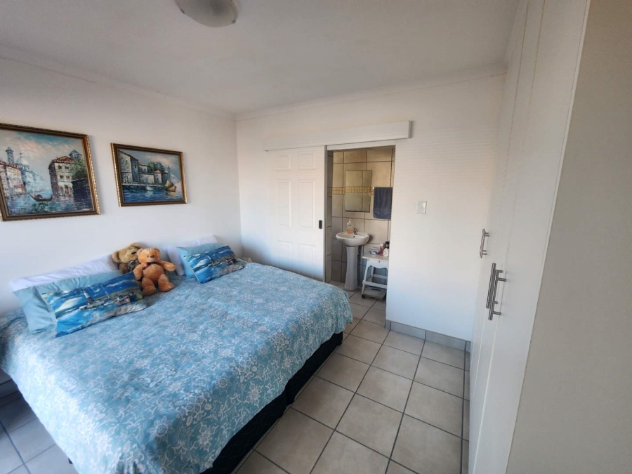 2 Bedroom Property for Sale in Tergniet Western Cape